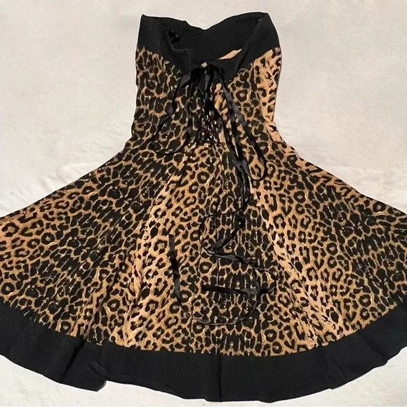 Royal Bones Leopard Print A-line Sundress Sweetheart Neckline - Picture 2 of 4